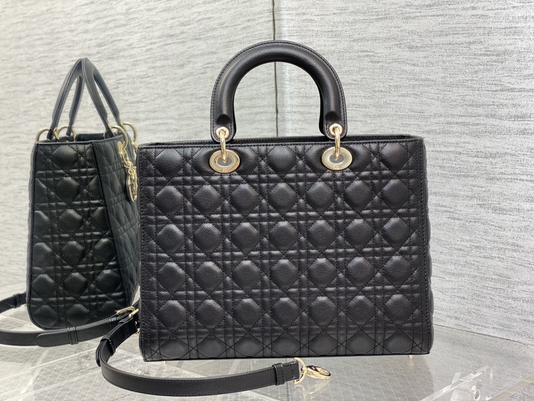 Lady Diro-32*25*11CM