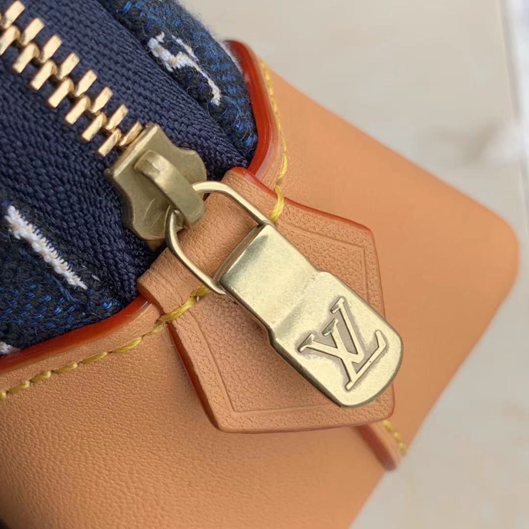 Louis Vuitton Since 1854 Cosmetic Bag-19*12*6CM Louis Vuitton Since 1854 Cosmetic Bag-19*12*6CM