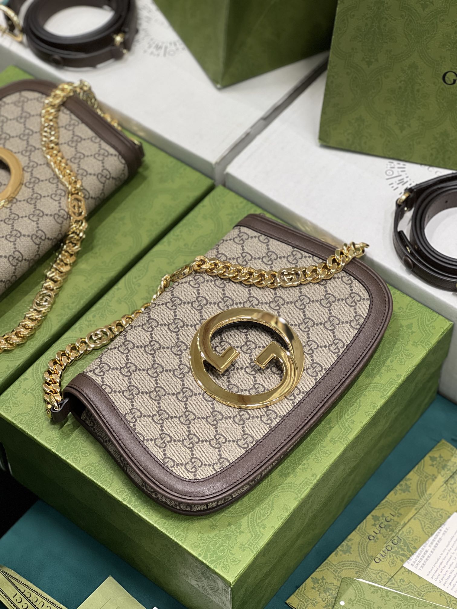 Gucci Blondie Shoulder Bag-28*16*4CM