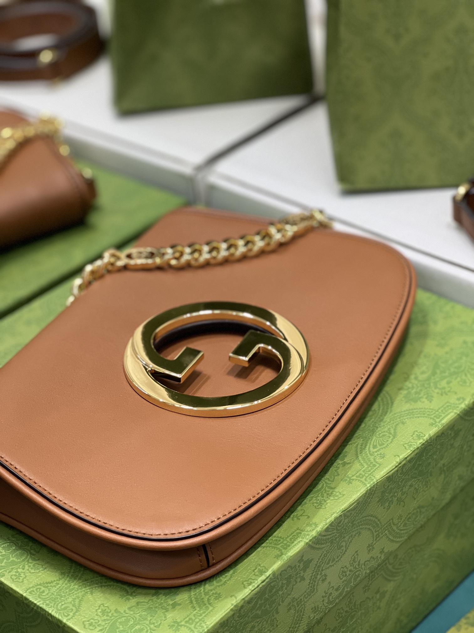 Gucci Blondie Shoulder Bag-28*16*4CM