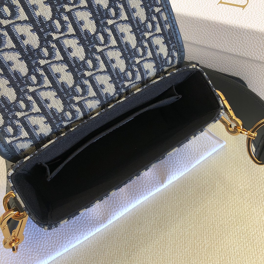 Diro 30 Montaigne MiniBox -17.5*11.5*5CM