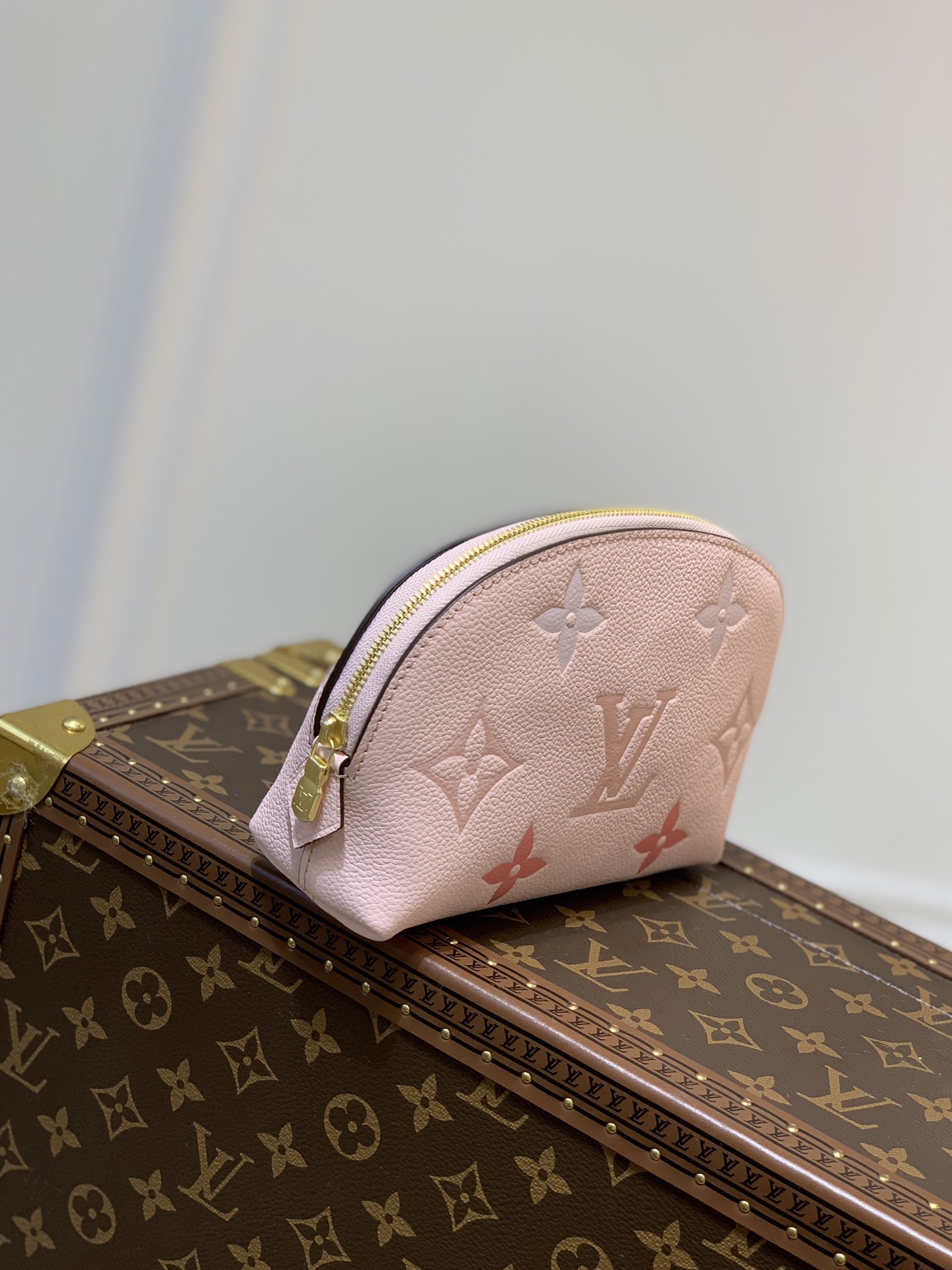 Louis Vuitton Cosmetic Bag-19*12*6CM Louis Vuitton Cosmetic Bag-19*12*6CM
