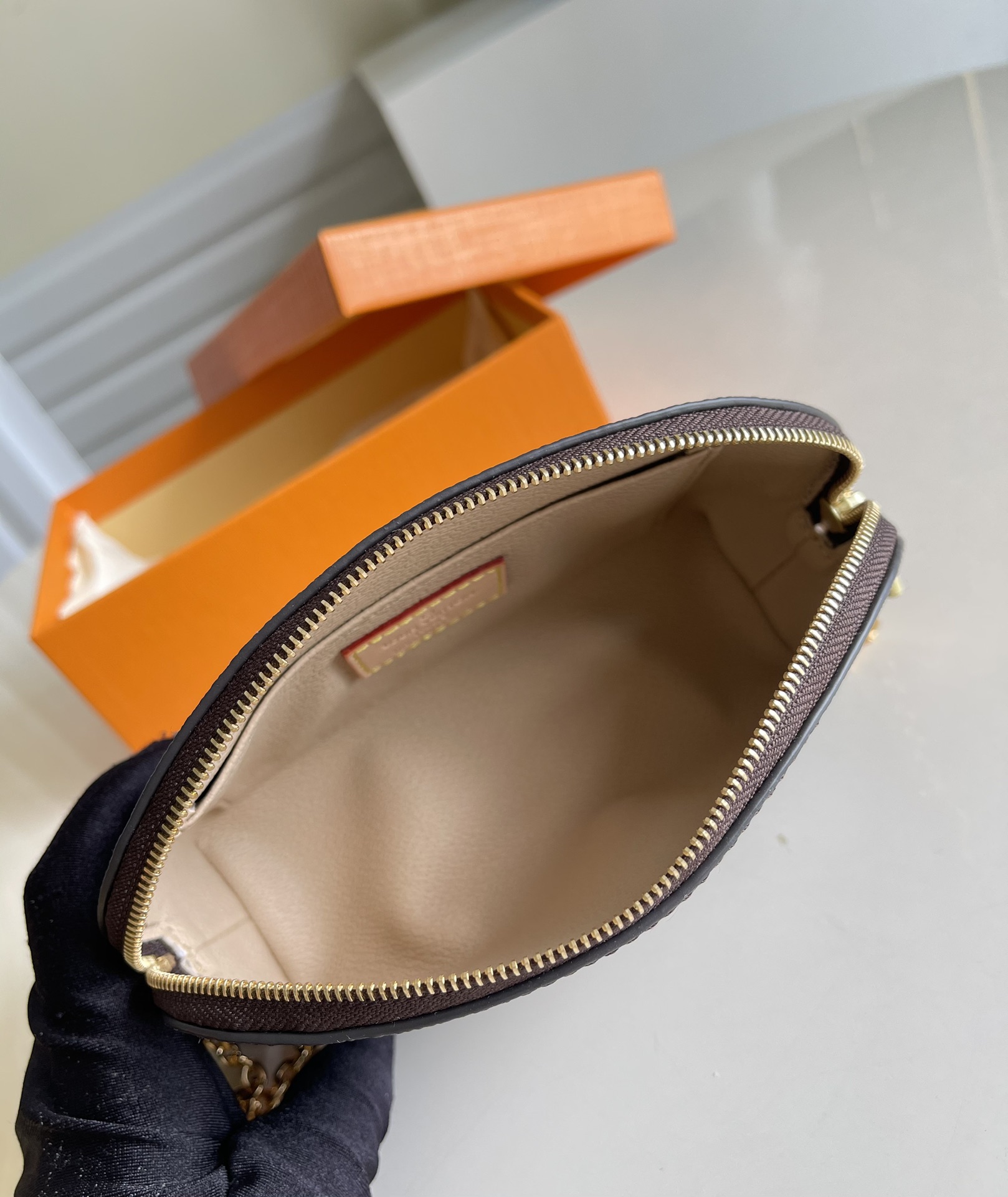 Louis Vuitton Cosmetic Bag-17*12*6CM Louis Vuitton Cosmetic Bag-17*12*6CM