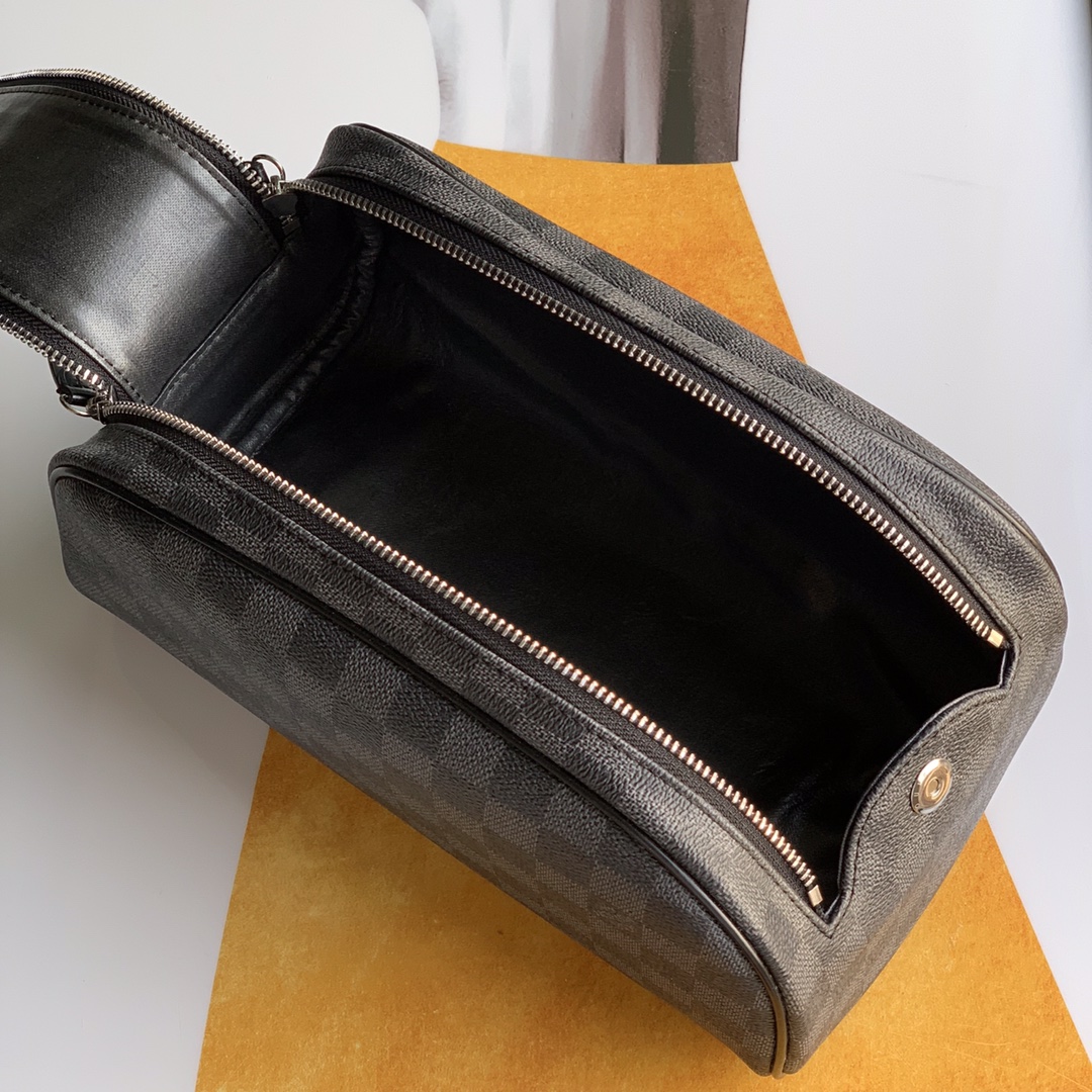 Louis Vuitton Cosmetic Bag-M47528-28*16*13CM Louis Vuitton Cosmetic Bag-M47528-28*16*13CM