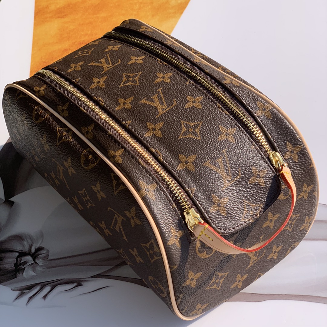 Louis Vuitton Cosmetic Bag-M47528-28*16*13CM