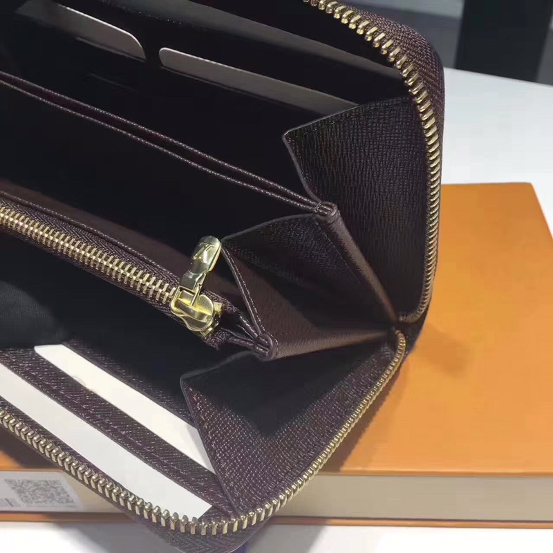 Louis Vuitton Zippy Wallet-19*10*2CM