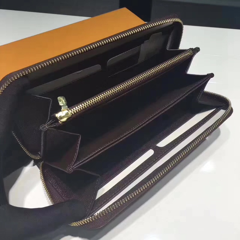 Louis Vuitton Zippy Wallet-19*10*2CM