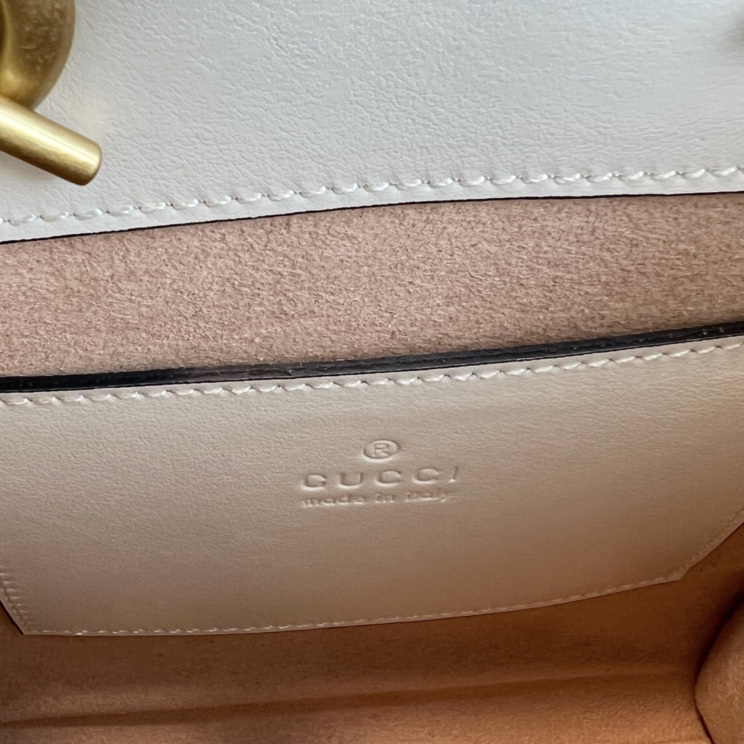 Gucci Marmont Bag-16x19x7 CM Gucci Marmont Bag-16x19x7 CM