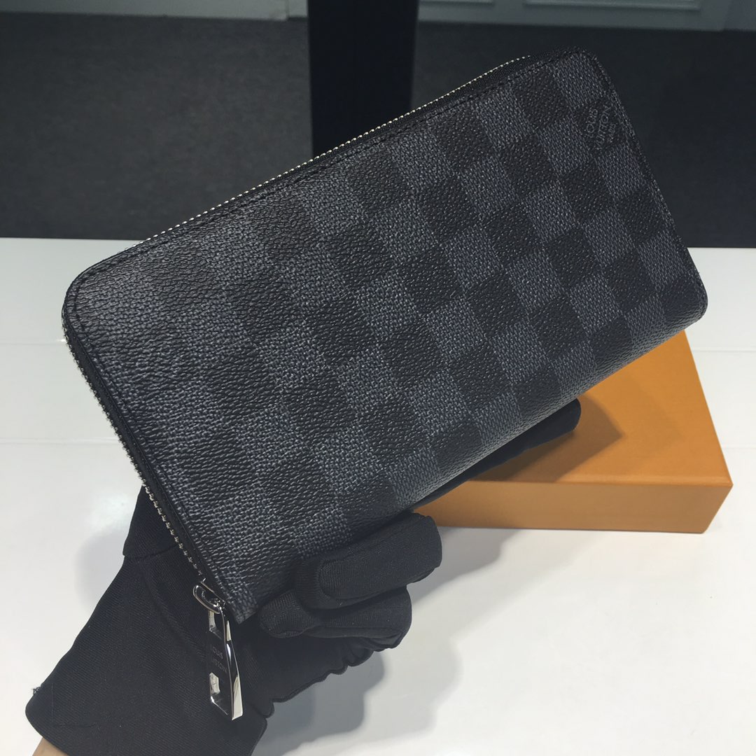 Louis Vuitton Zippy Wallet-19*10*2CM