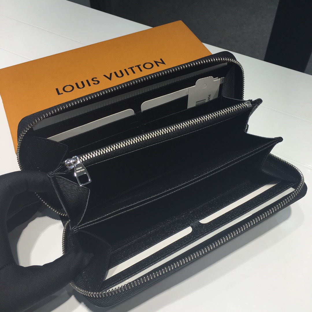 Louis Vuitton Zippy Wallet-19*10*2CM