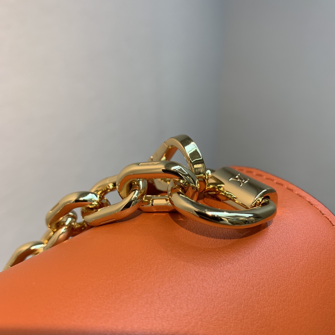 Louis Vuitton Twist MM-23*18*8CM