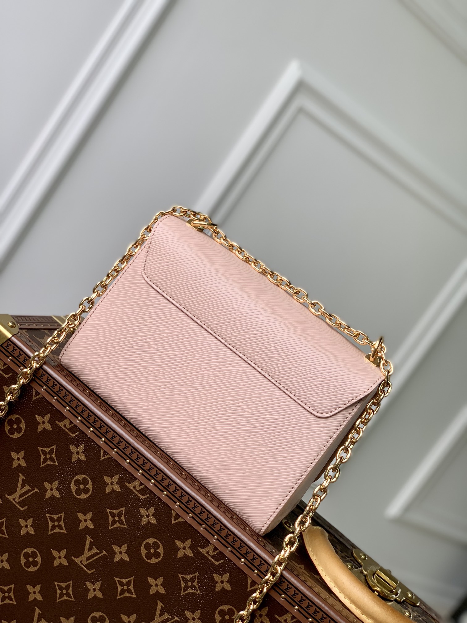 Louis Vuitton Twist MM-23*18*8CM
