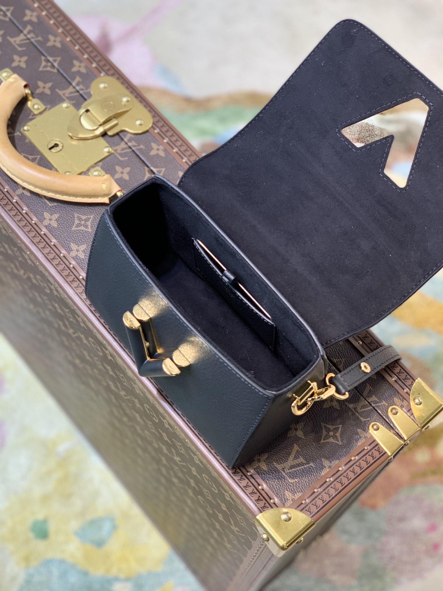 Louis Vuitton Twist -18*13*9CM
