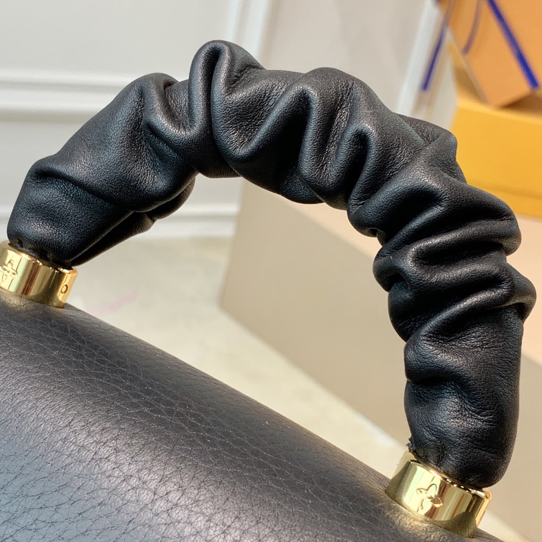 Louis Vuitton Twist -18*13*9CM