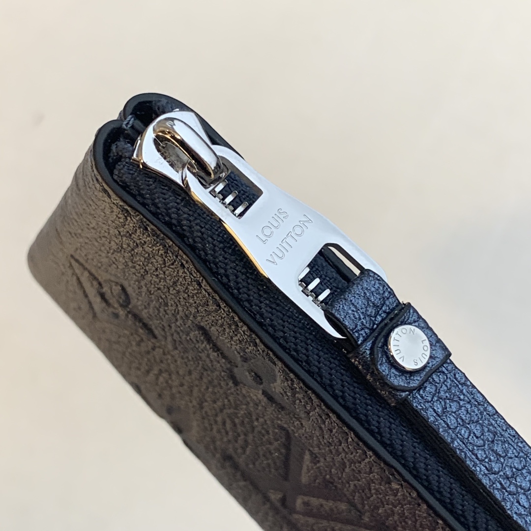 Louis Vuitton Key Pouch-13.5*7* 1.5CM