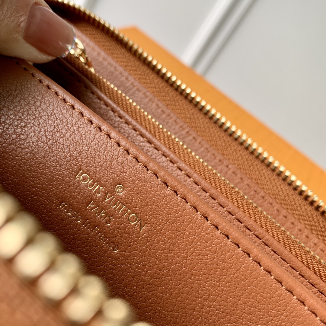 Louis Vuitton Monogram Vernis Zippy Wallet M81141-19.5×10.5×2.5CM Louis Vuitton Monogram Vernis Zippy Wallet M81141-19.5×10.5×2.5CM