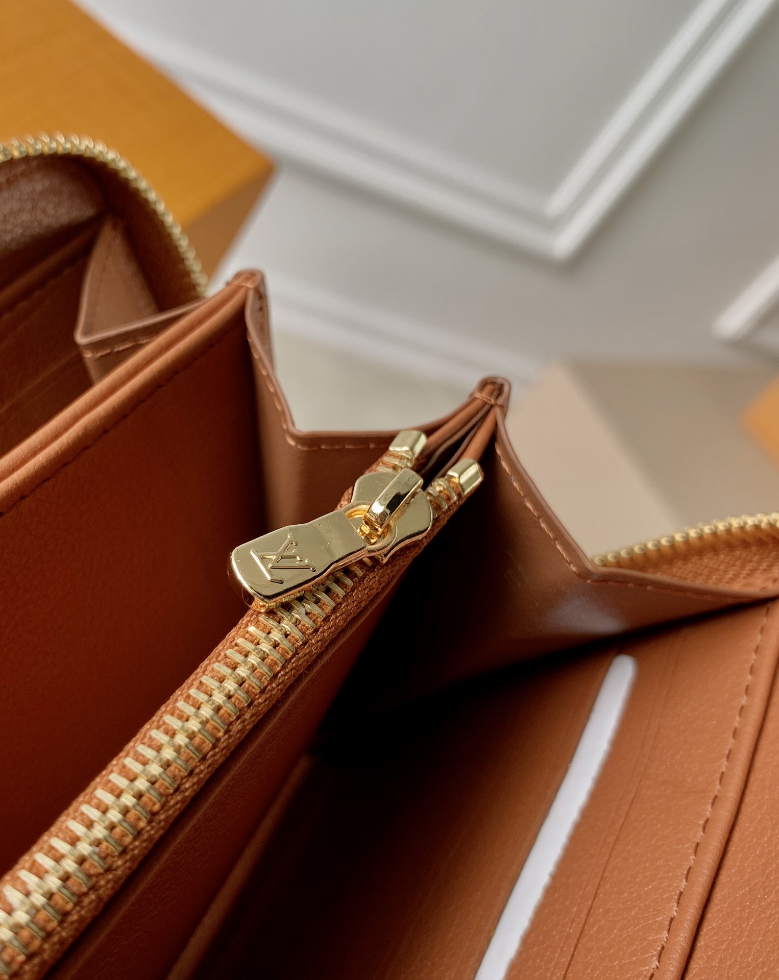 Louis Vuitton Monogram Vernis Zippy Wallet M81141-19.5×10.5×2.5CM Louis Vuitton Monogram Vernis Zippy Wallet M81141-19.5×10.5×2.5CM