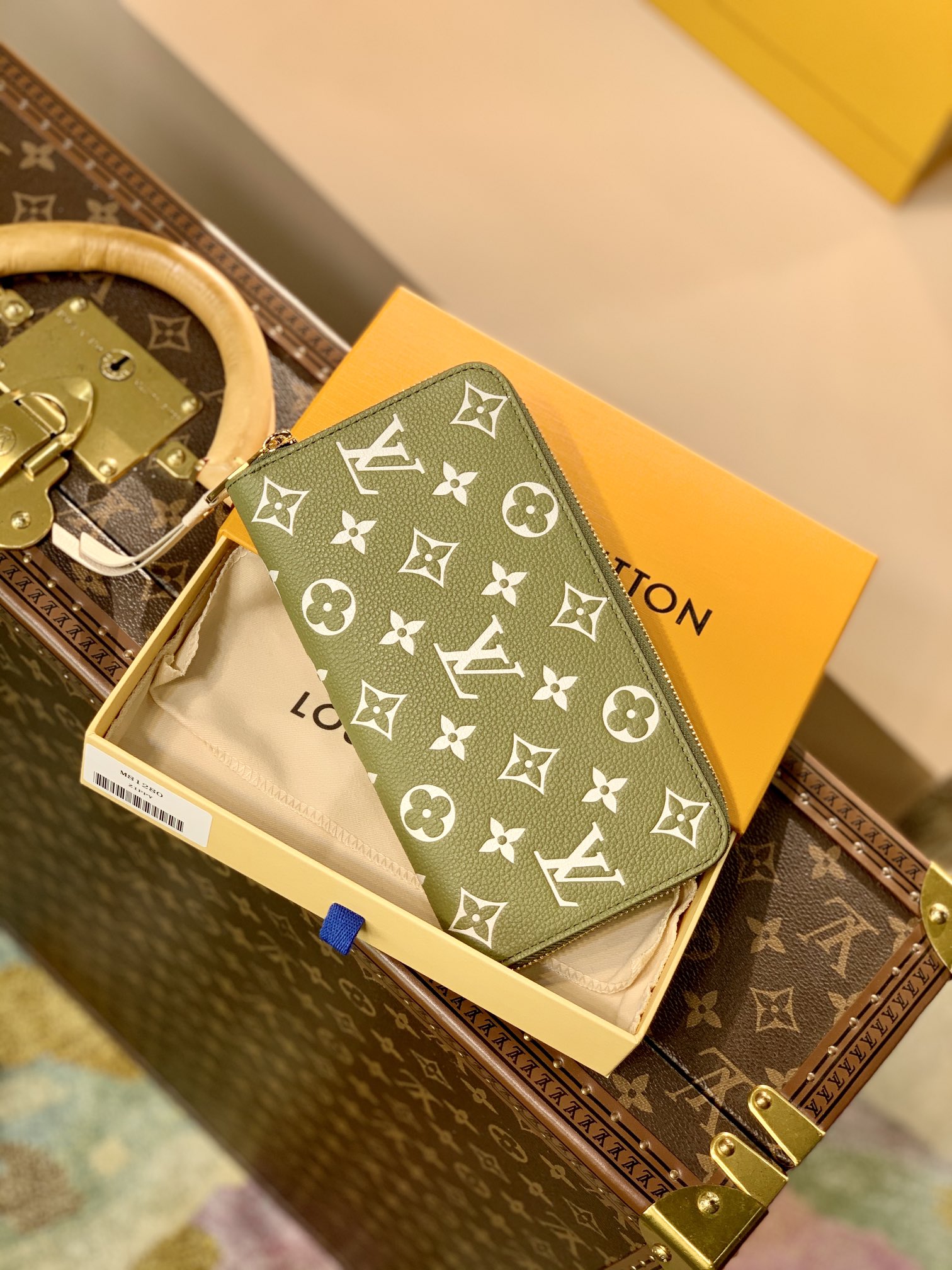 Louis Vuitton Spring in the City Zippy Wallet M81280-19.5×10.5×2.5CM Louis Vuitton Spring in the City Zippy Wallet M81280-19.5×10.5×2.5CM