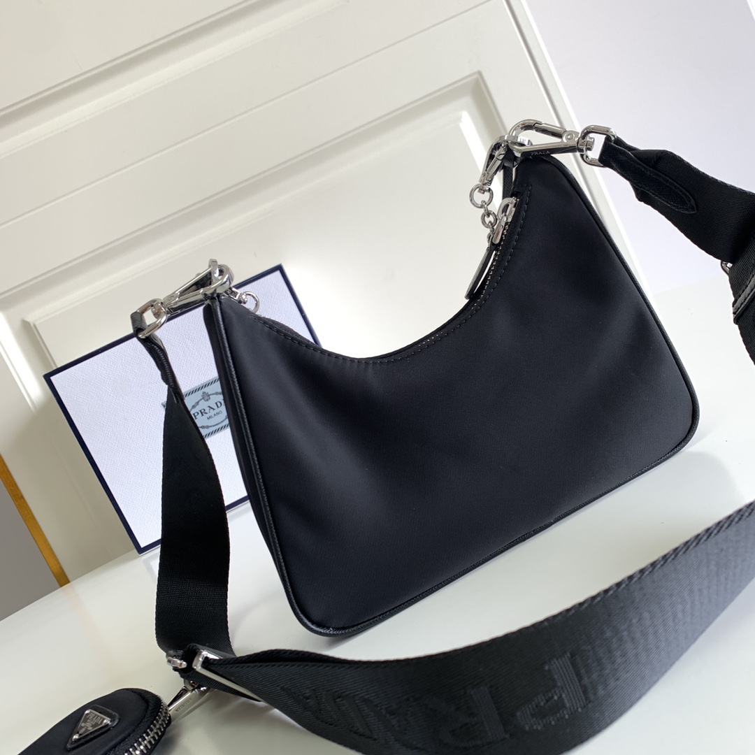 Prada Re-Edition 2005 Nylon Bag-22*12*5CM
