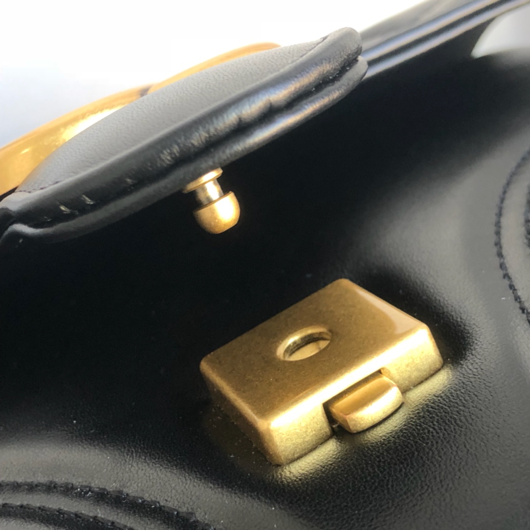 Gucci Marmont Bag-27*19*11CM Gucci Marmont Bag-27*19*11CM