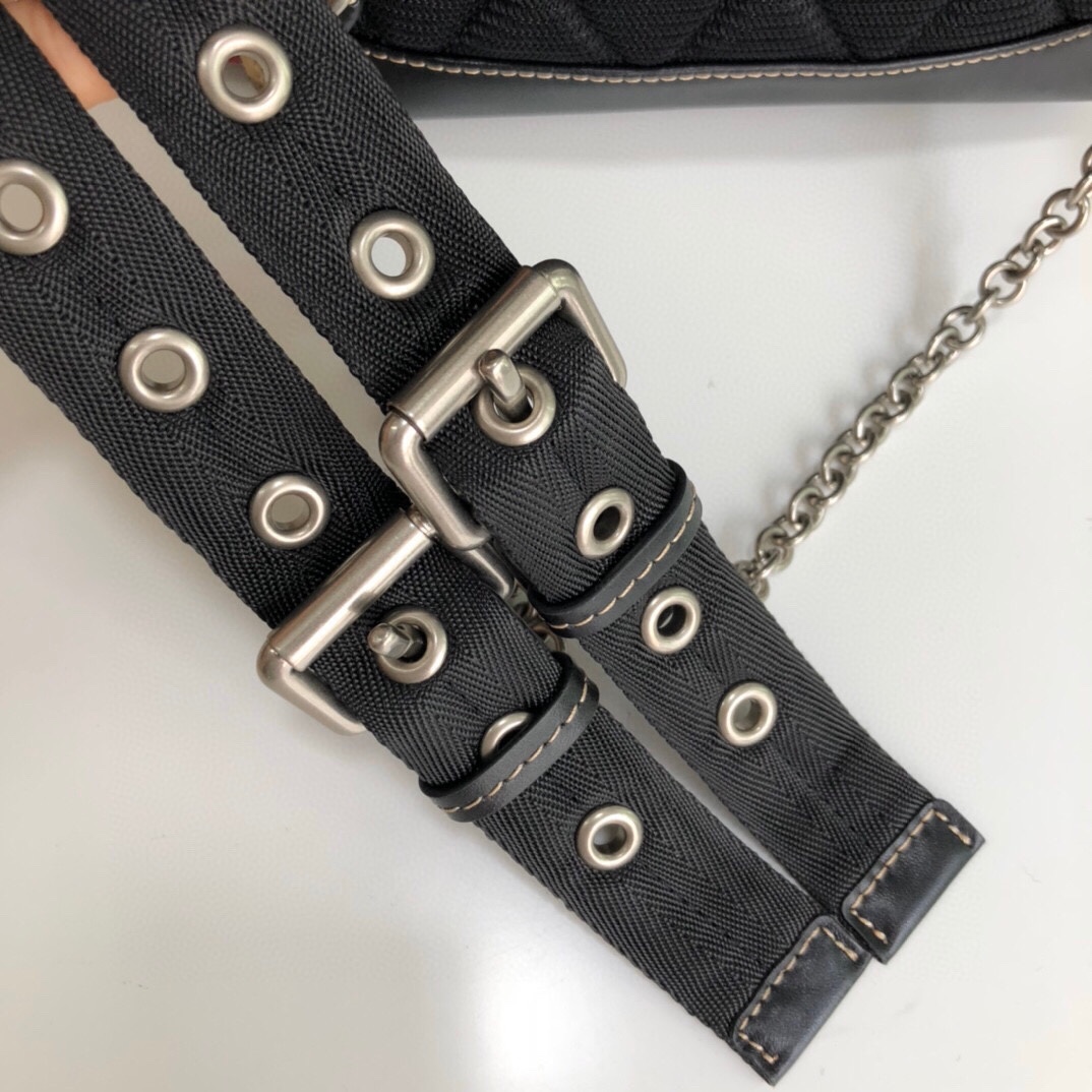 Burberry Backpack-22X33CM