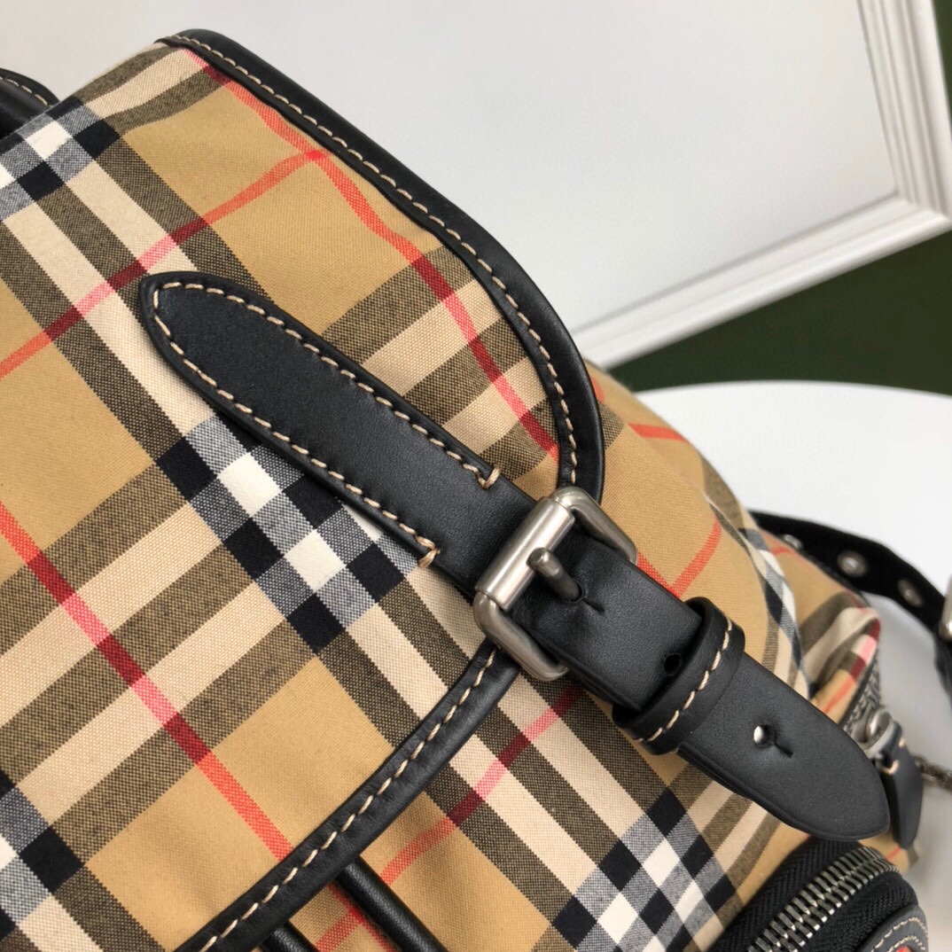 Burberry Backpack-22X33CM