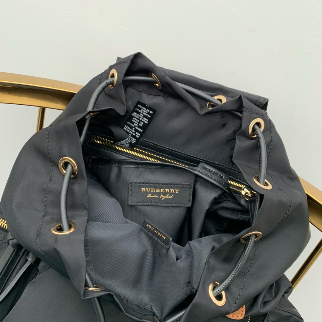 Burberry Rucksack Backpack-28X42CM