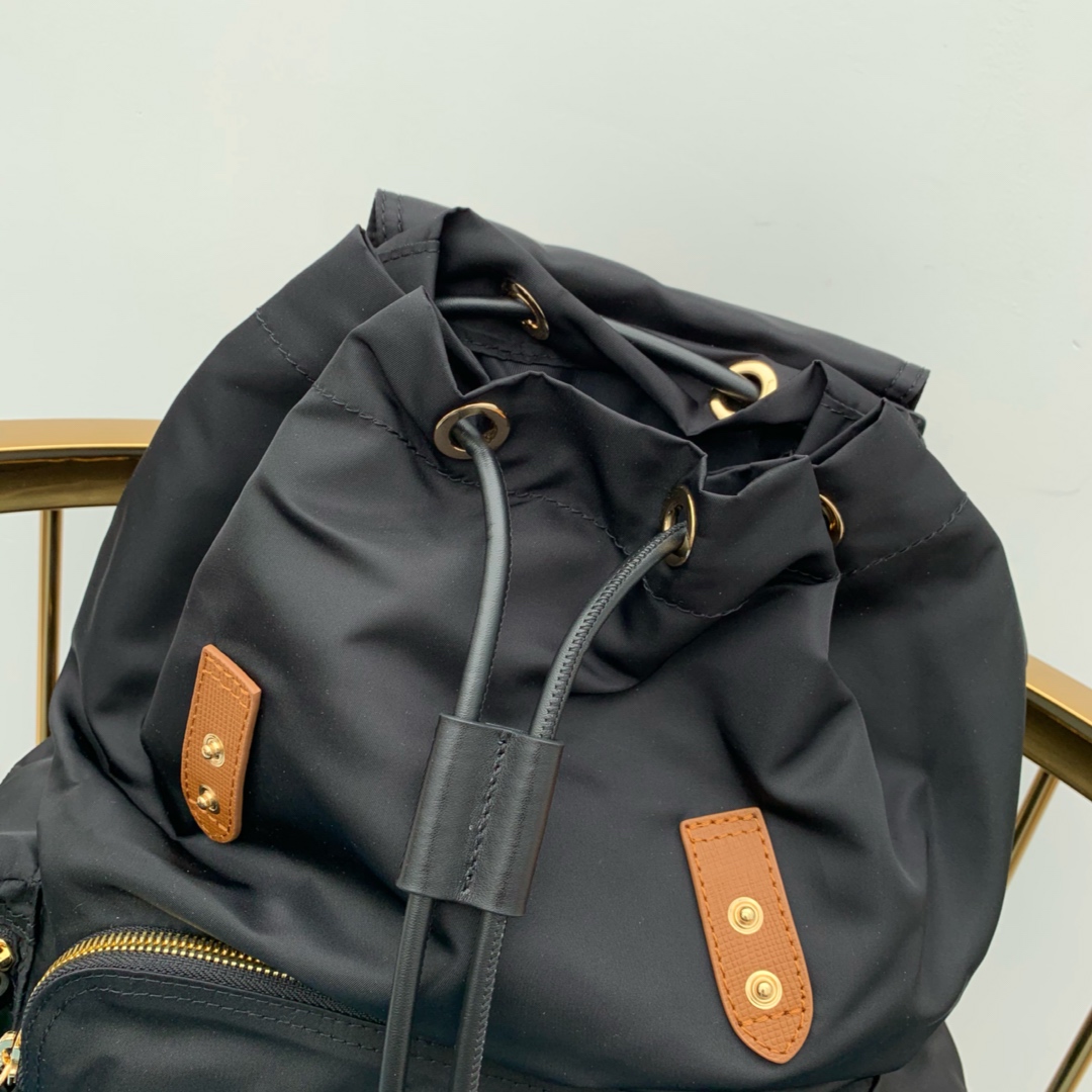 Burberry Rucksack Backpack-28X42CM