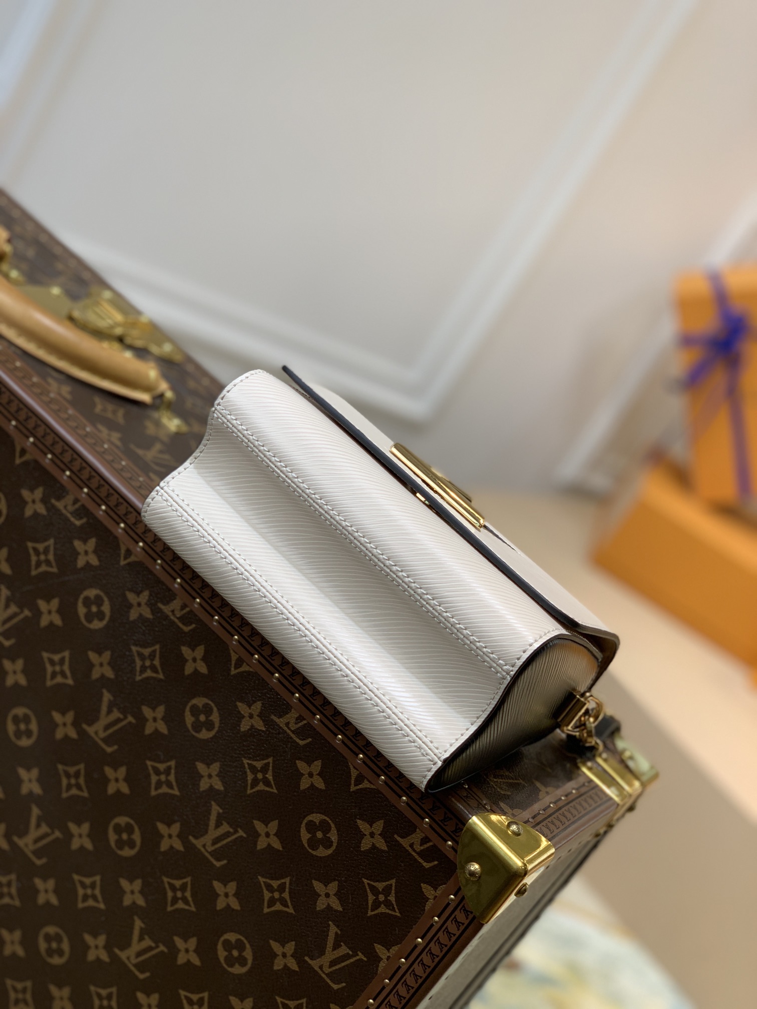 Louis Vuitton Twist -18*13*9CM