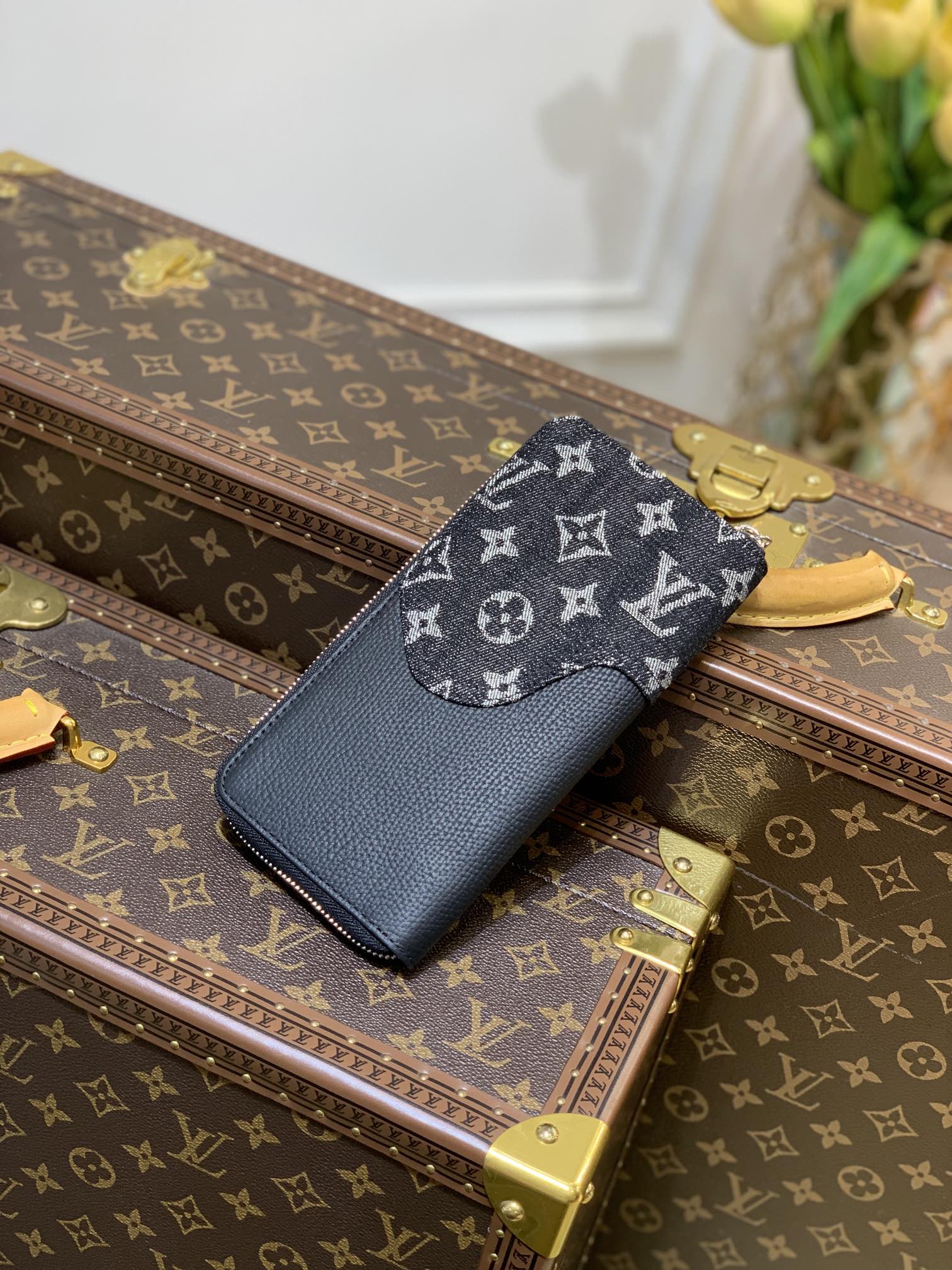 Louis Vuitton Zippy Vertical Wallet M63095-20*10CM