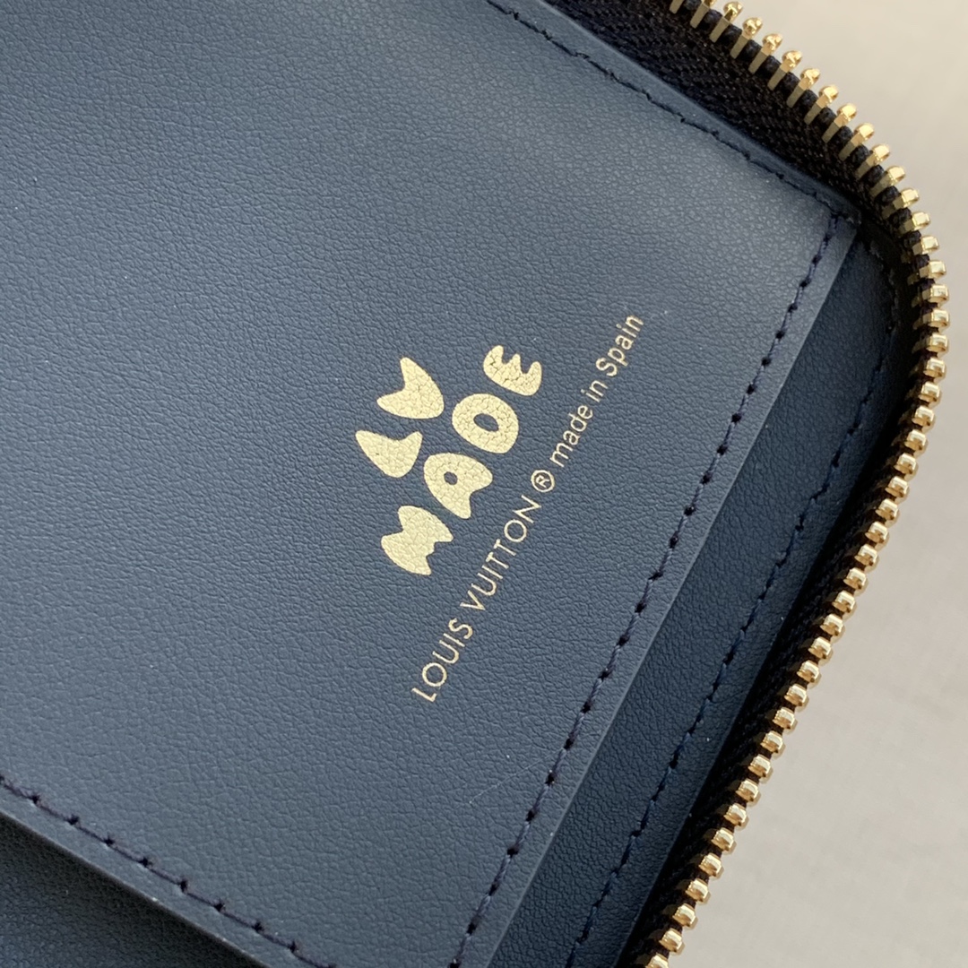 Louis Vuitton Zippy Vertical Wallet M63095-20*10CM