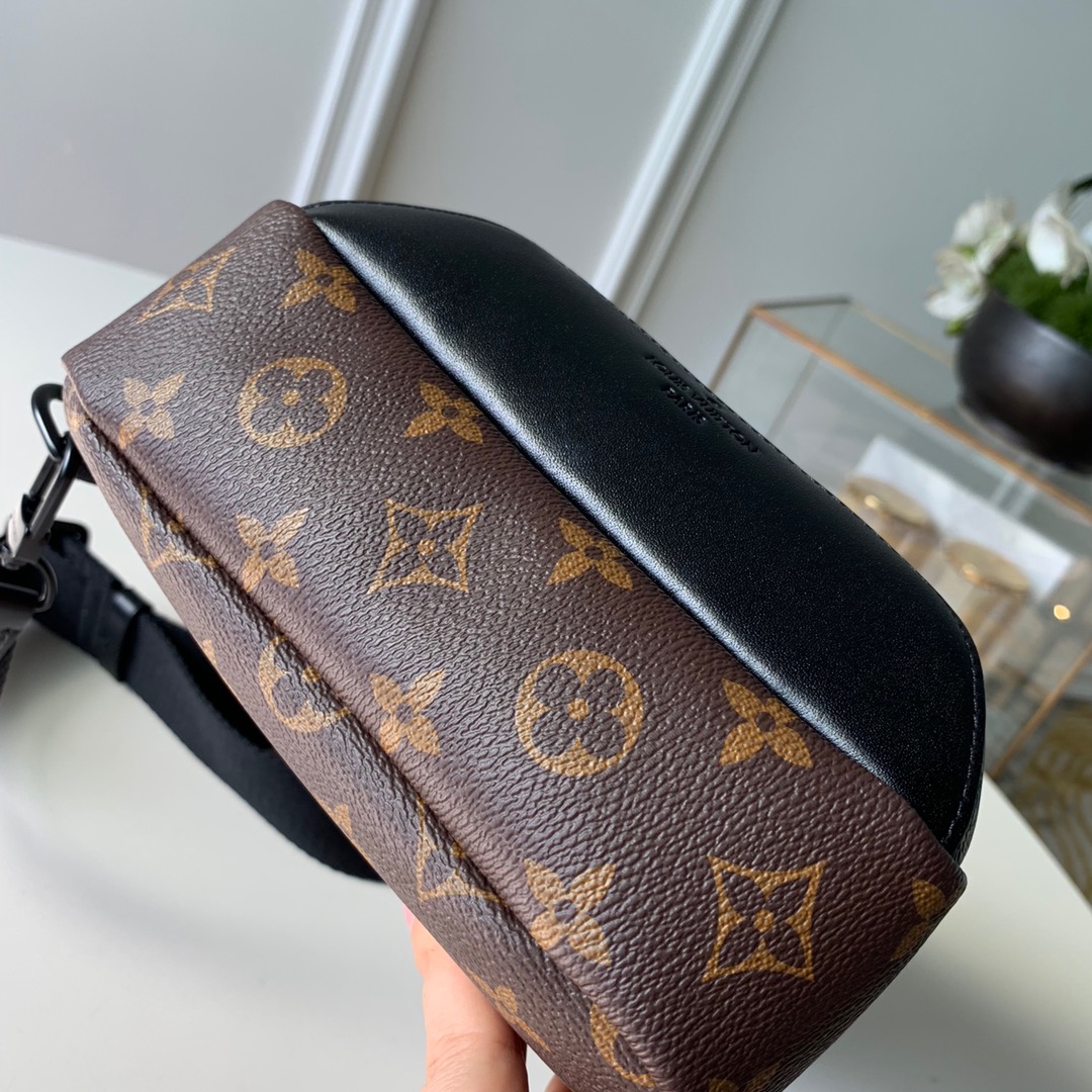 Louis Vuitton Damier Graphite Avenue Bag-20 *31 x*10CM