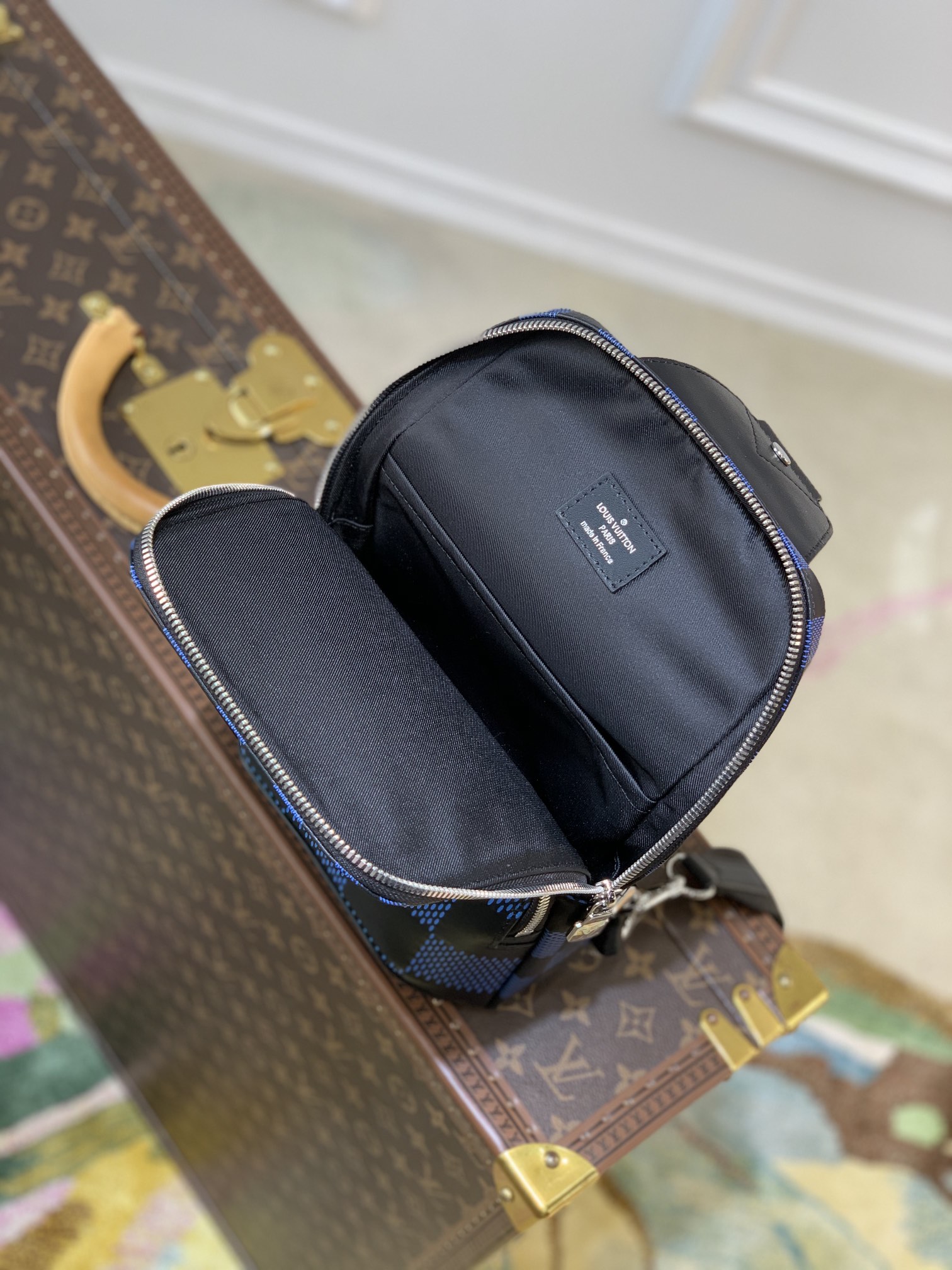 Louis Vuitton Damier Graphite Avenue Bag-20 *31 x*10CM