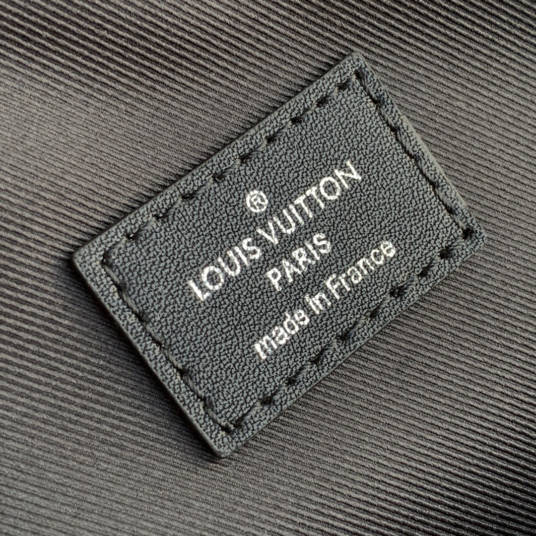 Louis Vuitton Damier Graphite Avenue Bag-20 *31 x*10CM