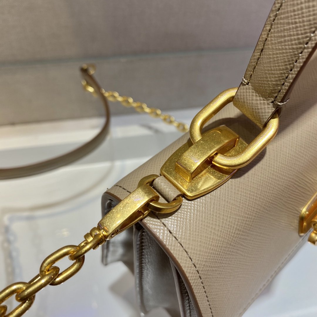 Prada 1BD021 Chain Bag-20*17*8.5CM