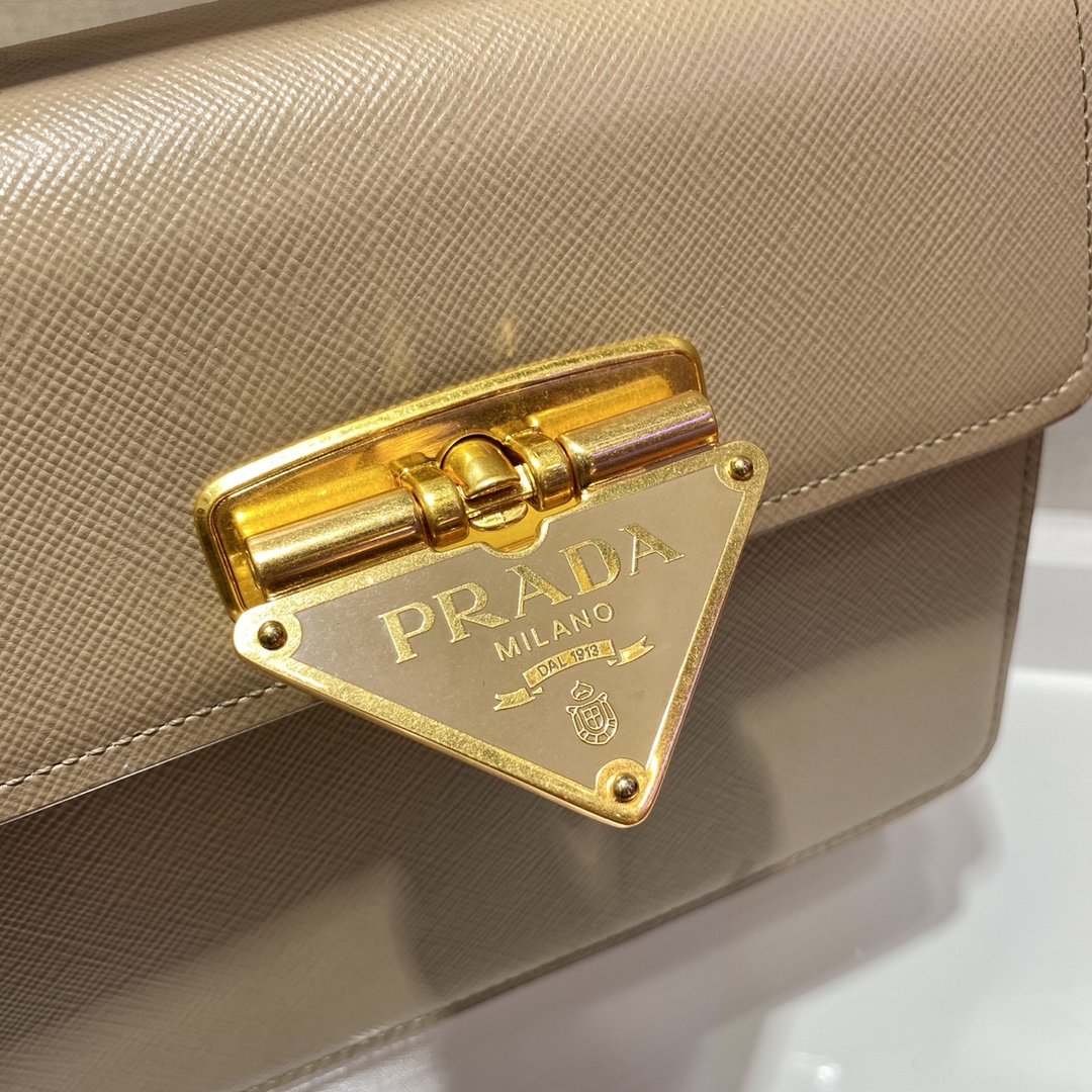 Prada 1BD021 Chain Bag-20*17*8.5CM
