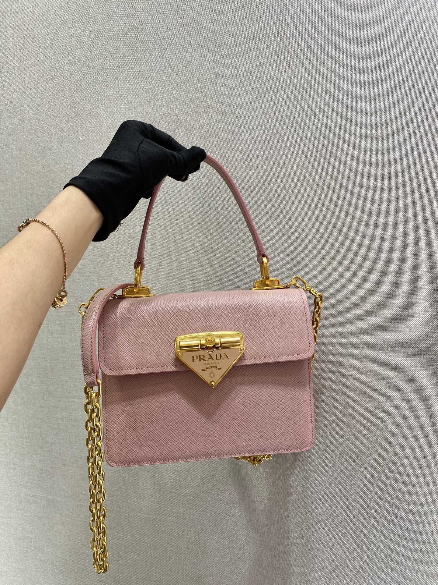 Prada 1BD021 Chain Bag-20*17*8.5CM