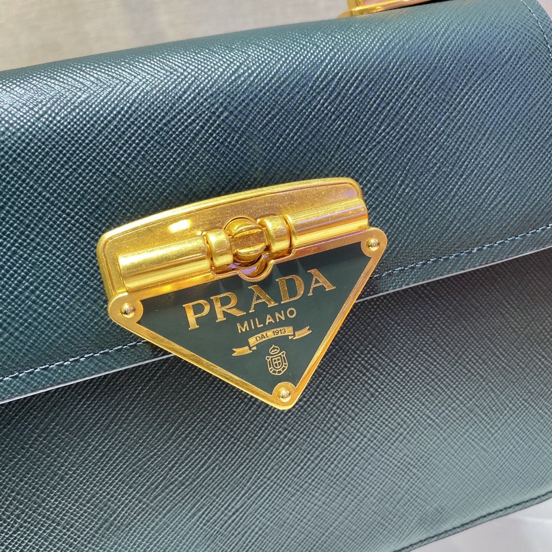 Prada 1BD021 Chain Bag-20*17*8.5CM