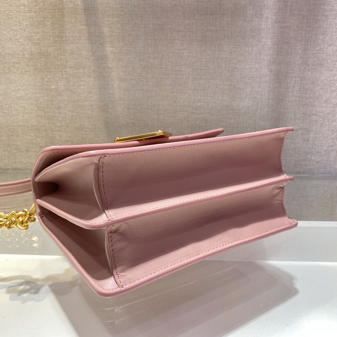 Prada 1BD021 Chain Bag-20*17*8.5CM