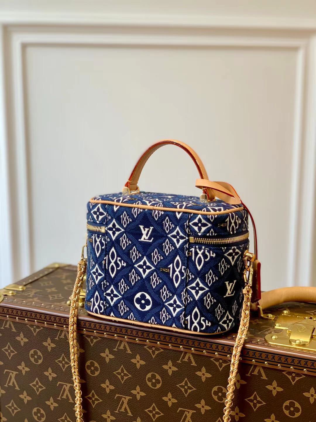 Louis Vuitton Since 1854 Vanity-14*19*10CM