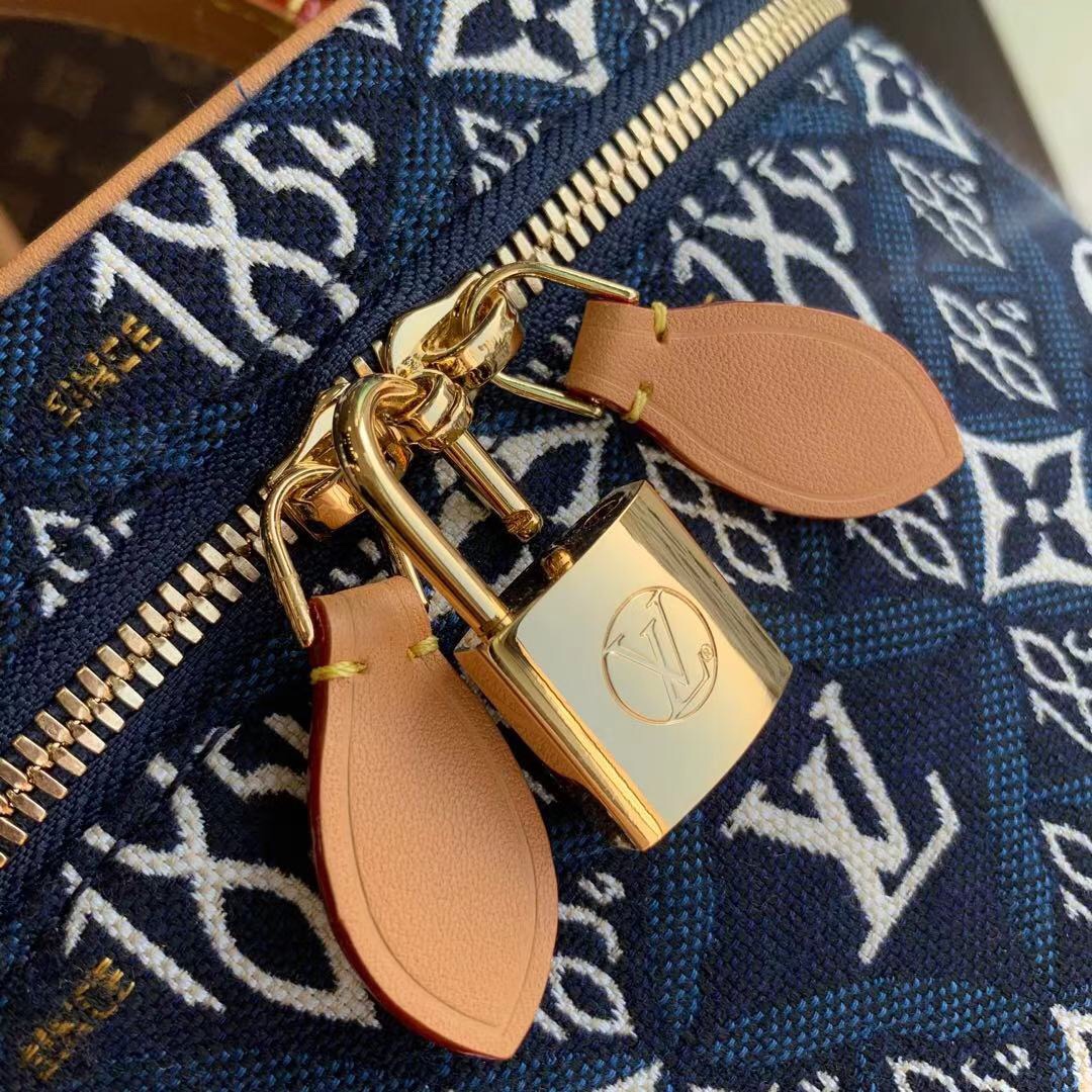 Louis Vuitton Since 1854 Vanity-14*19*10CM