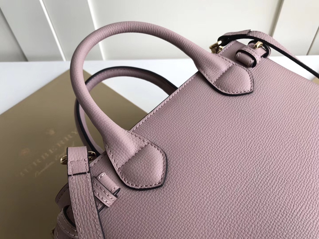 Burberry The Banner-34*16*25CM