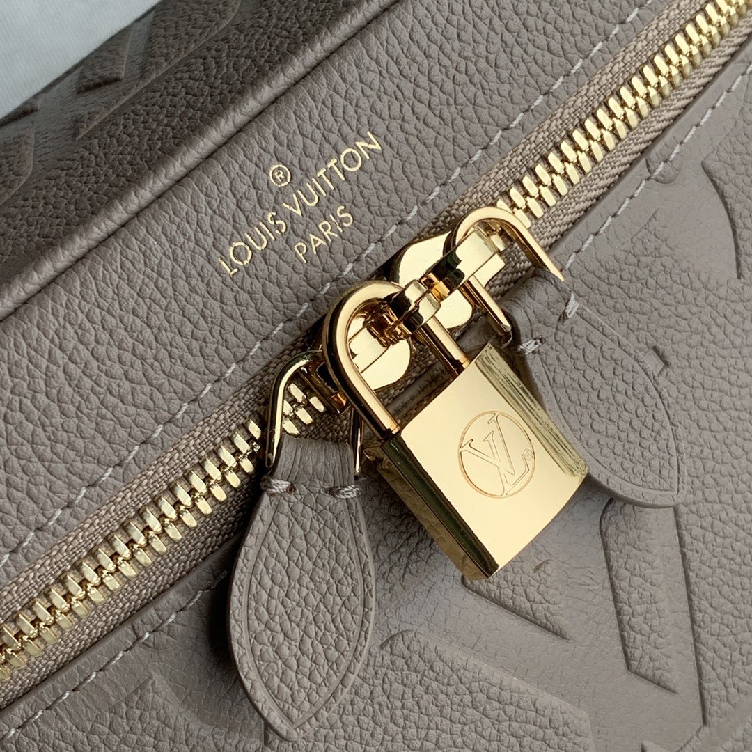 Louis Vuitton Vanity-14*19*10CM