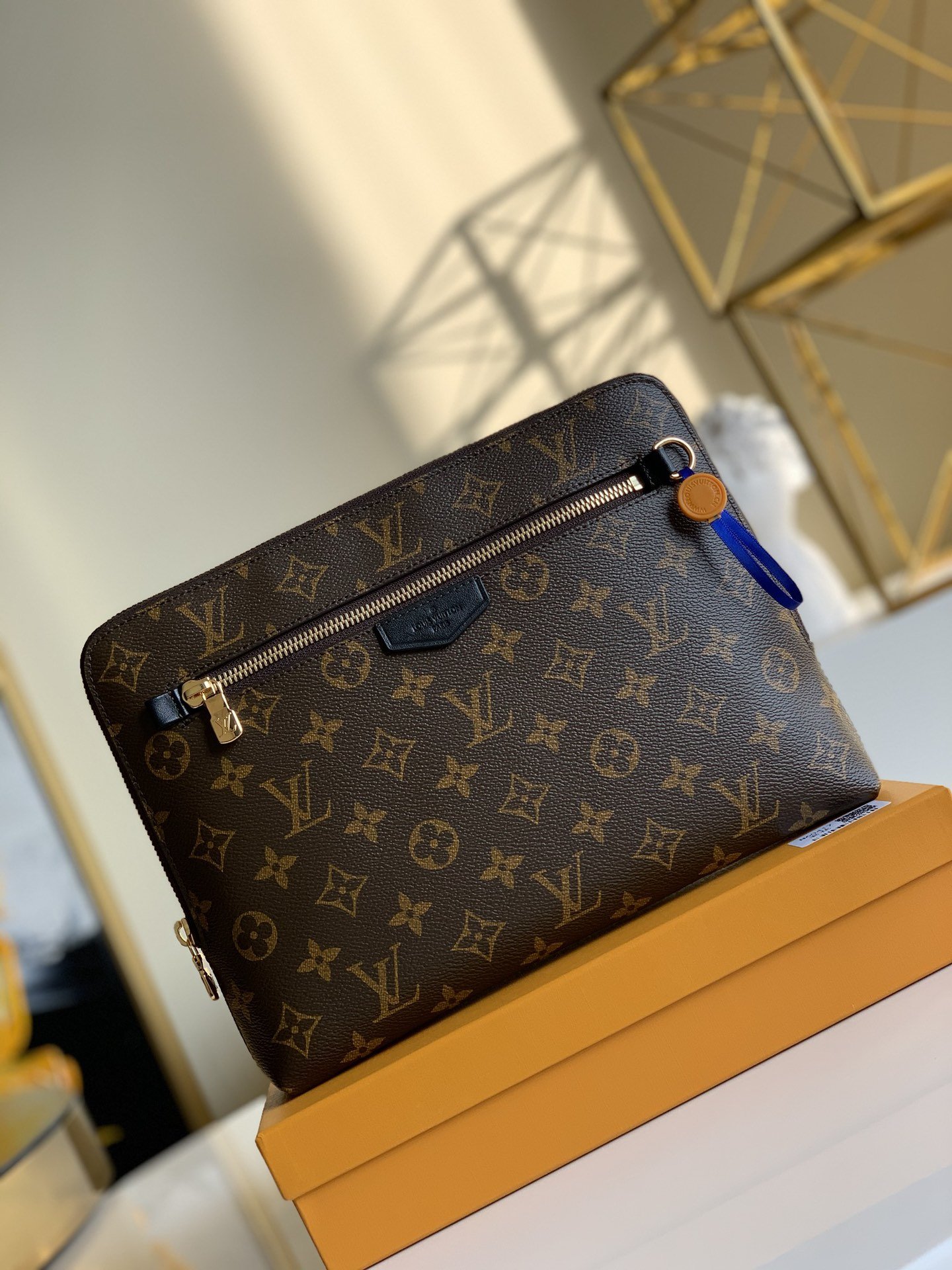Louis Vuitton New Pouch-21*27*5CM Louis Vuitton New Pouch-21*27*5CM