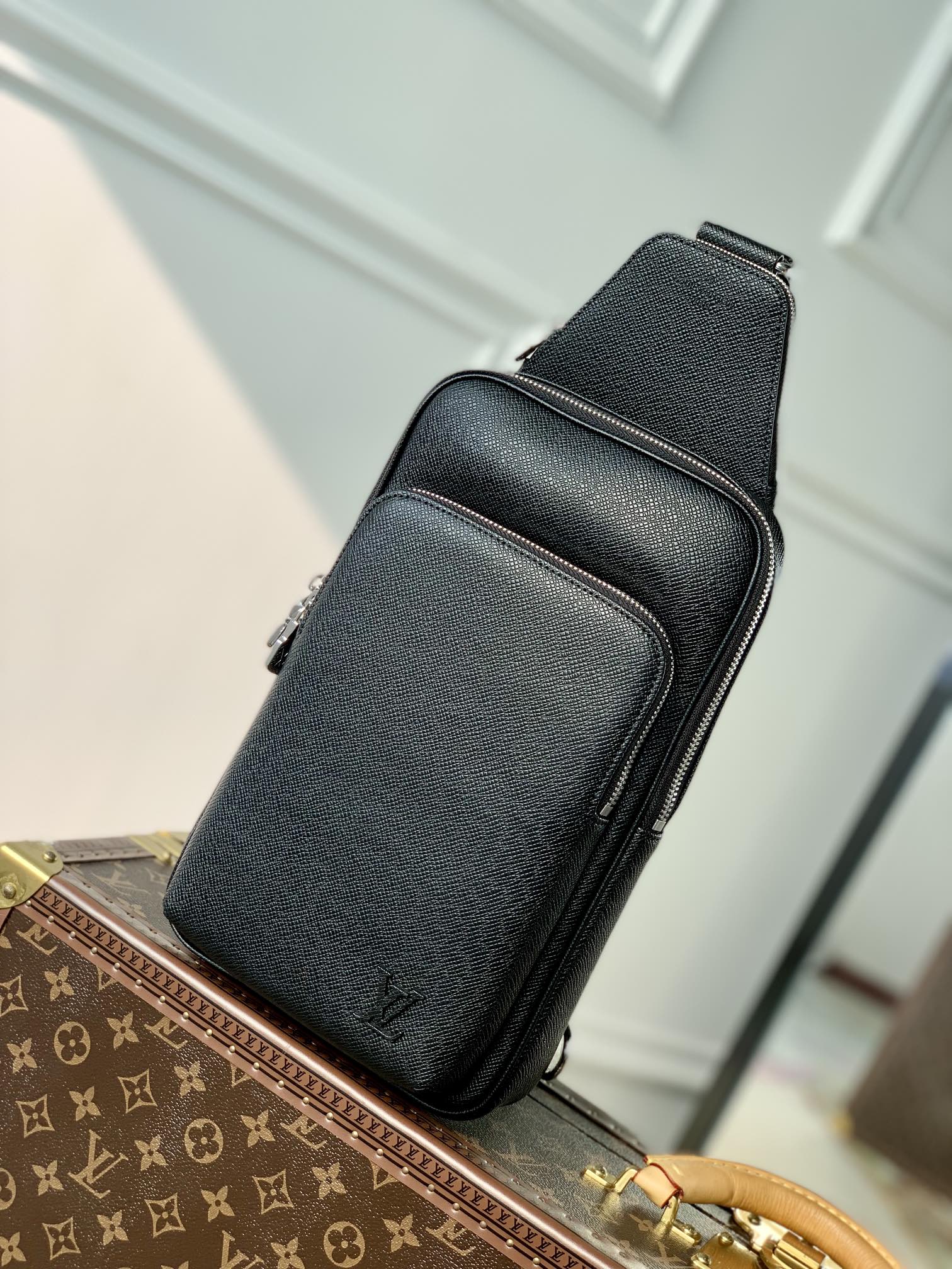 Louis Vuitton Damier Graphite Avenue Bag-20 *31 x*10CM