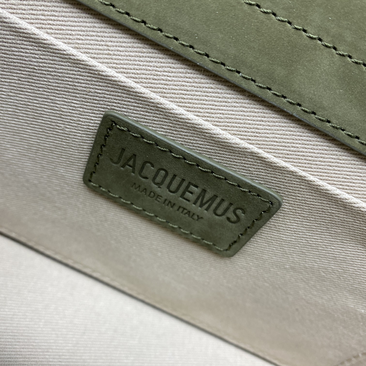 Jacquemus Large Bamnino Bag-24x13x7CM