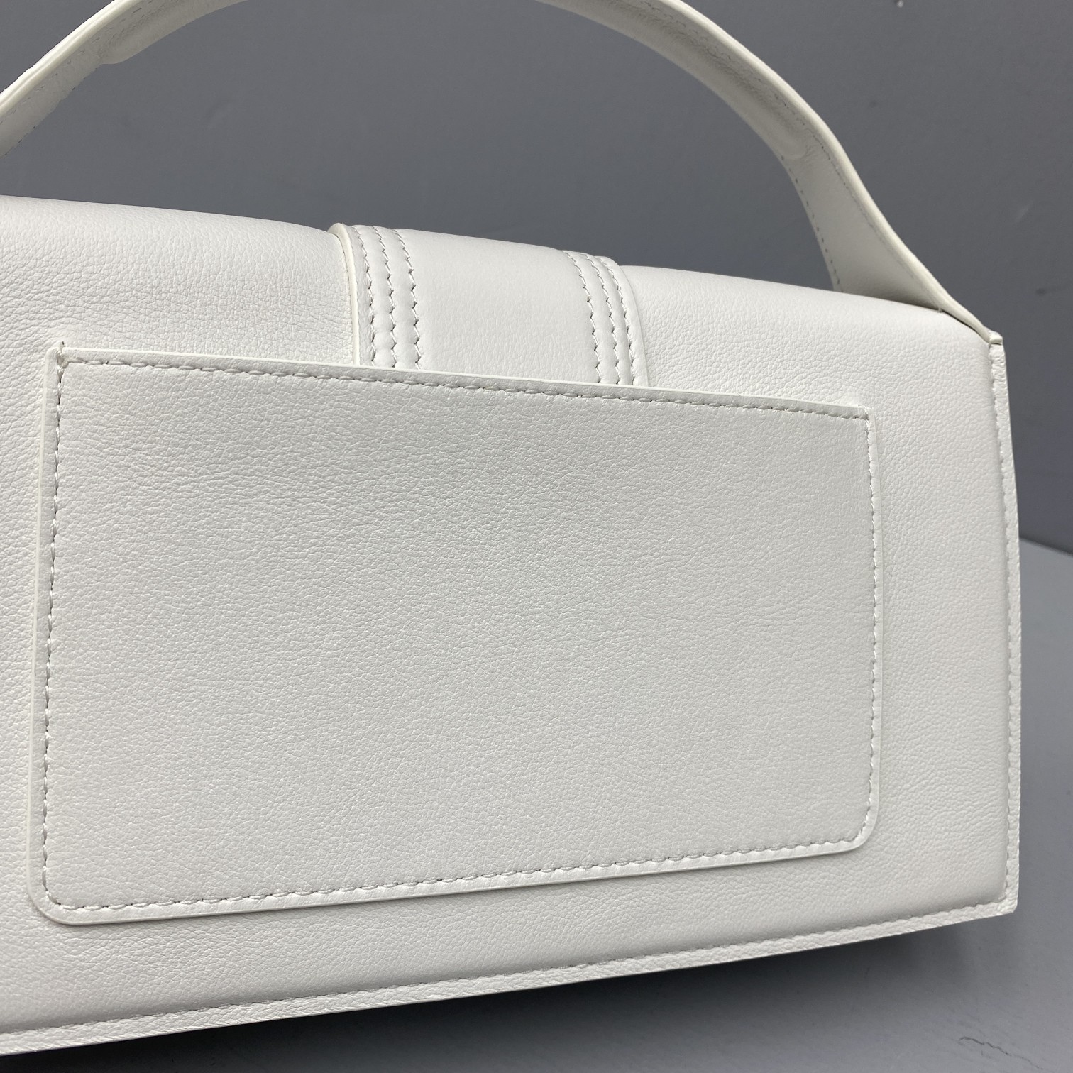 Jacquemus Large Bamnino Bag-24x13x7CM