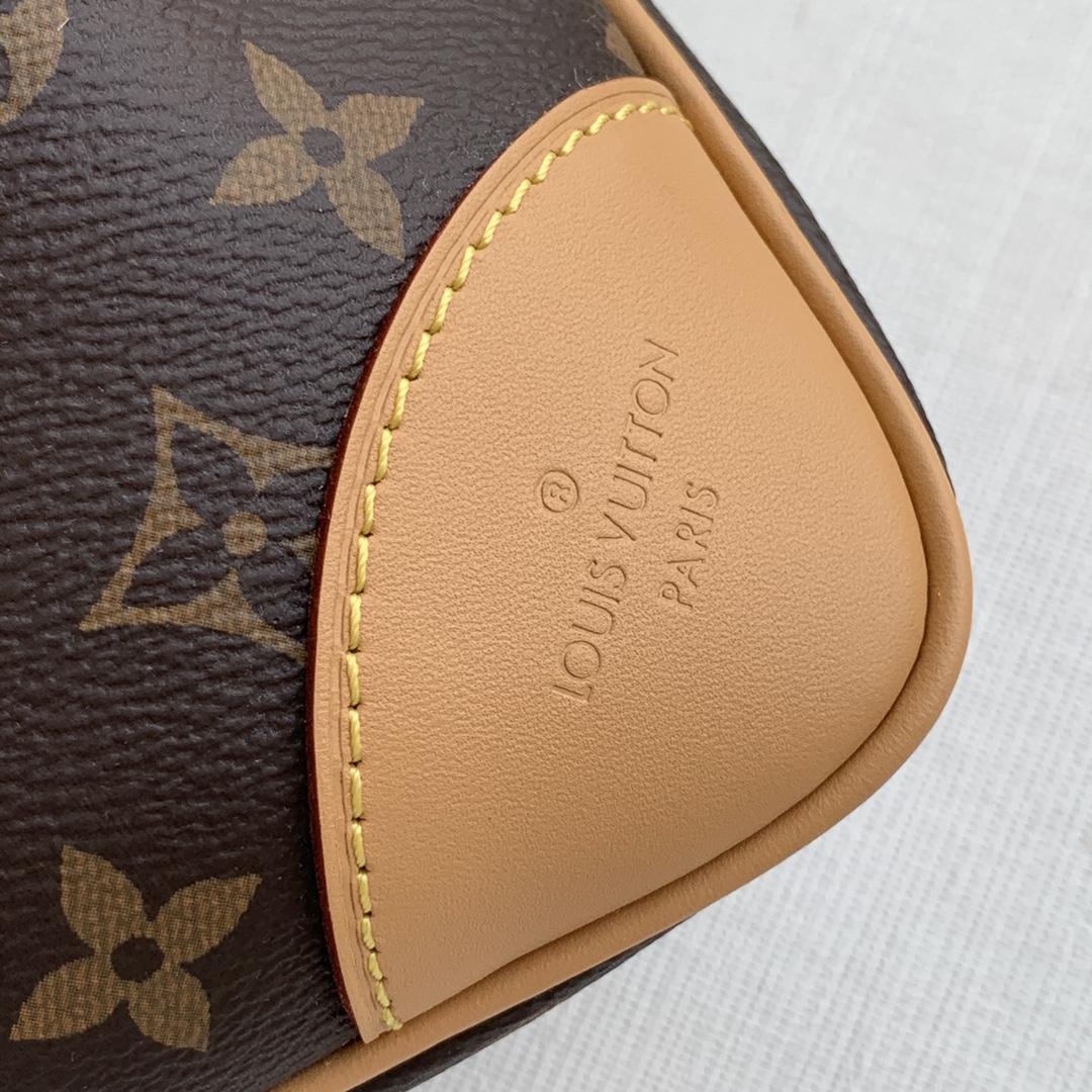 Louis Vuitton Odeon Handbags-M45831-27*16*10CM