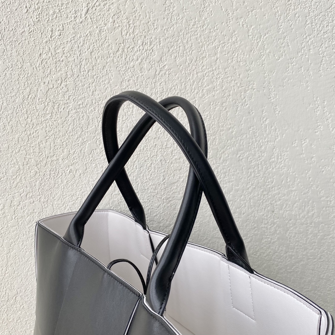 Bottega VenetaTote-41×27×14CM