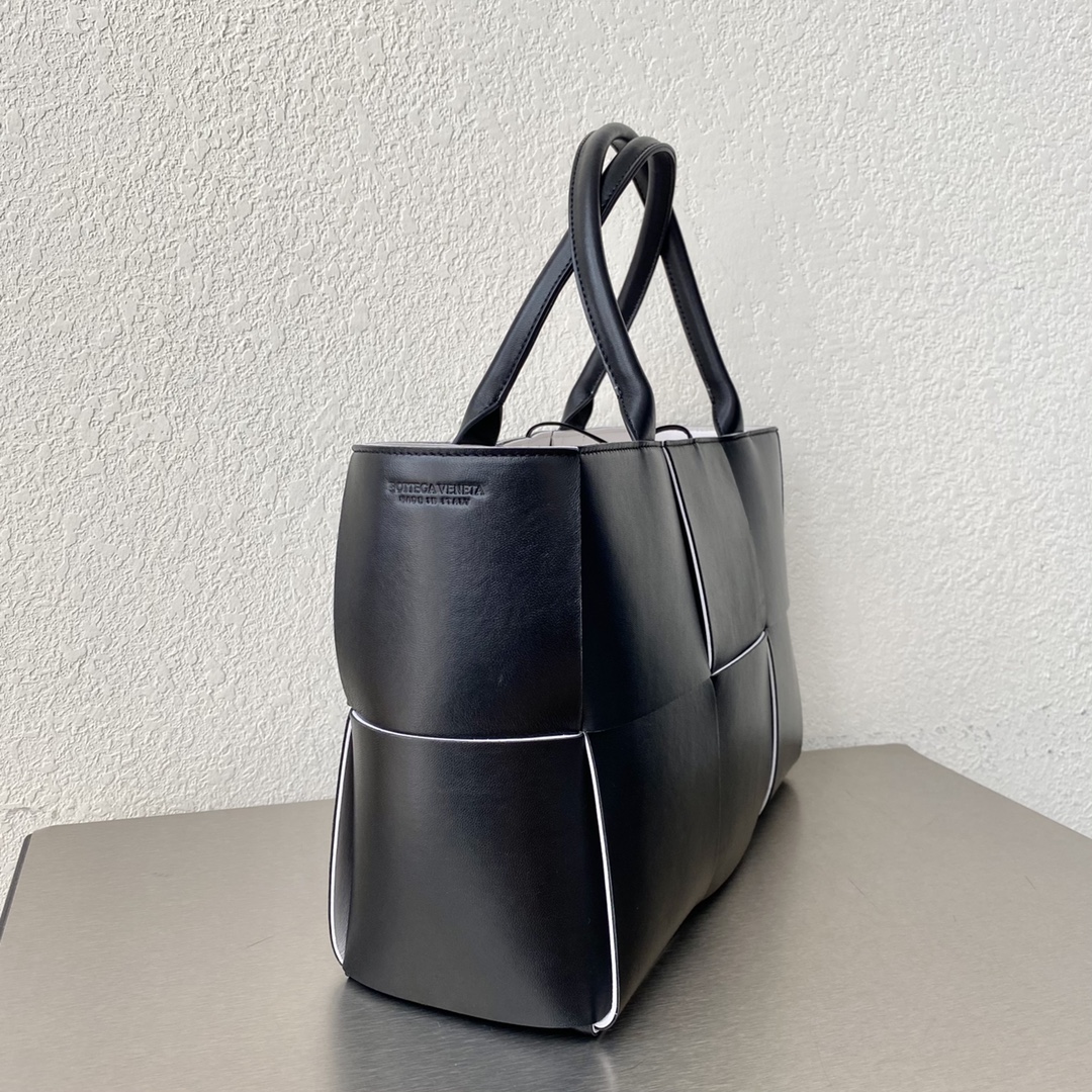 Bottega VenetaTote-41×27×14CM